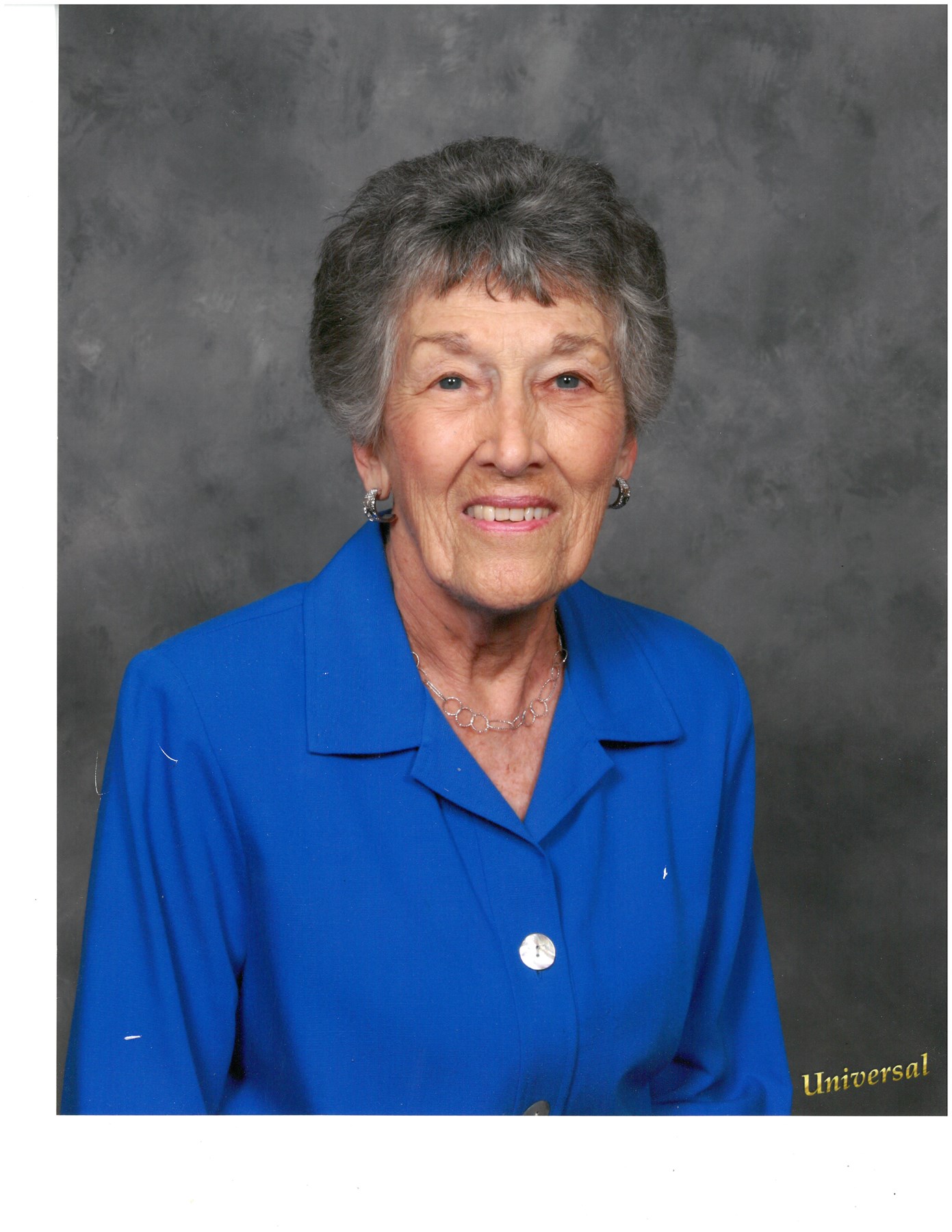 Obituary of Bernice Irene Grossteiner