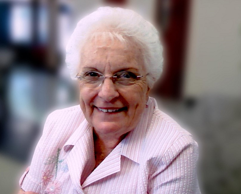 Obituary of Doris "Lynn" Marilyn Oxley McEnelly