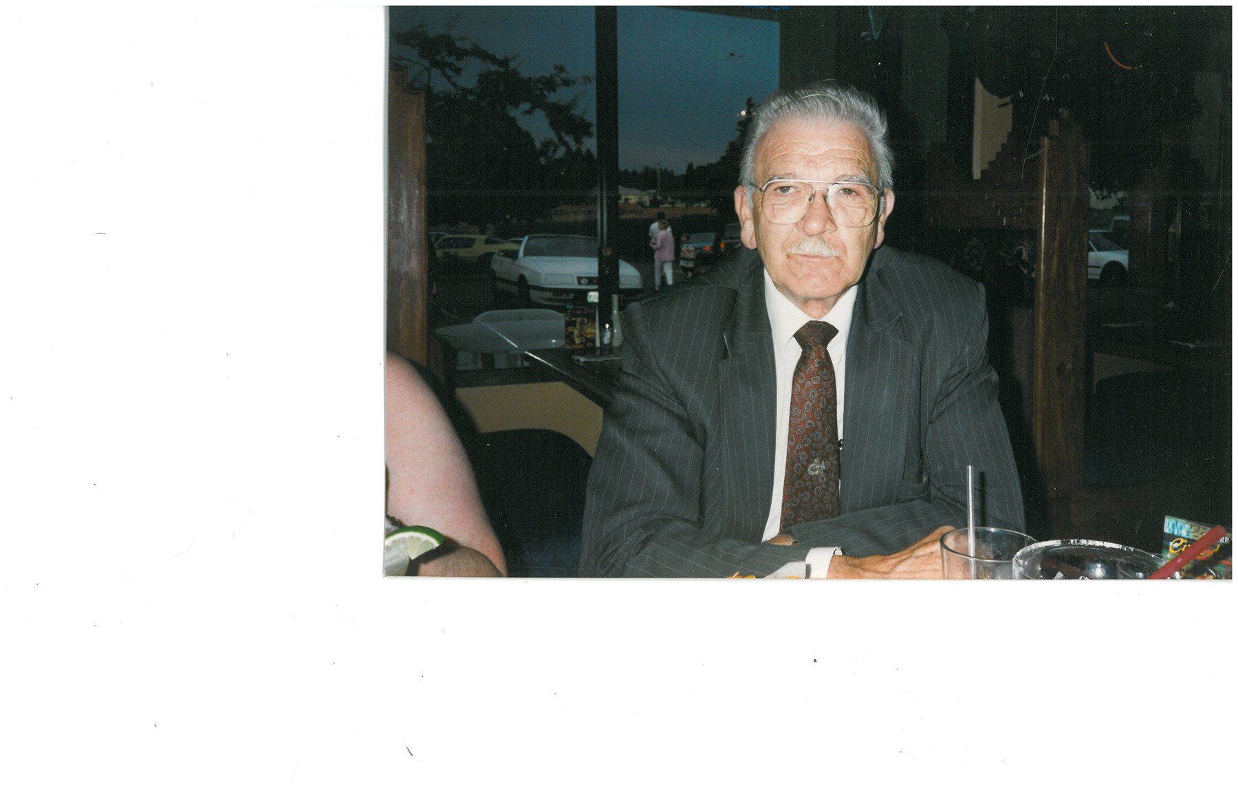 Avis de décès de Dale Eugene Stewart