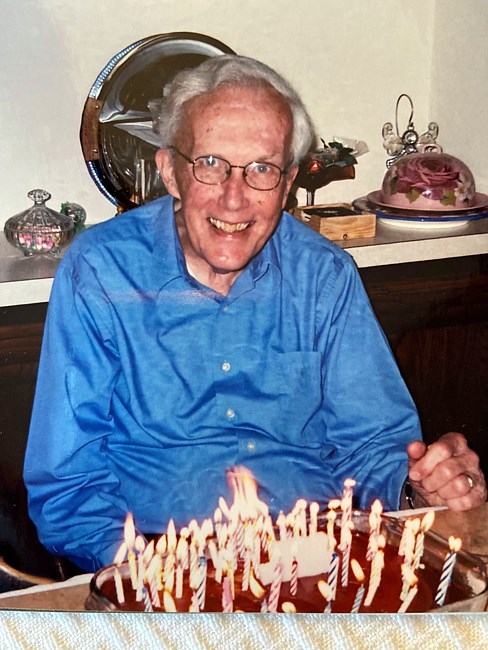 Obituary of James Francis Gavett Jr.