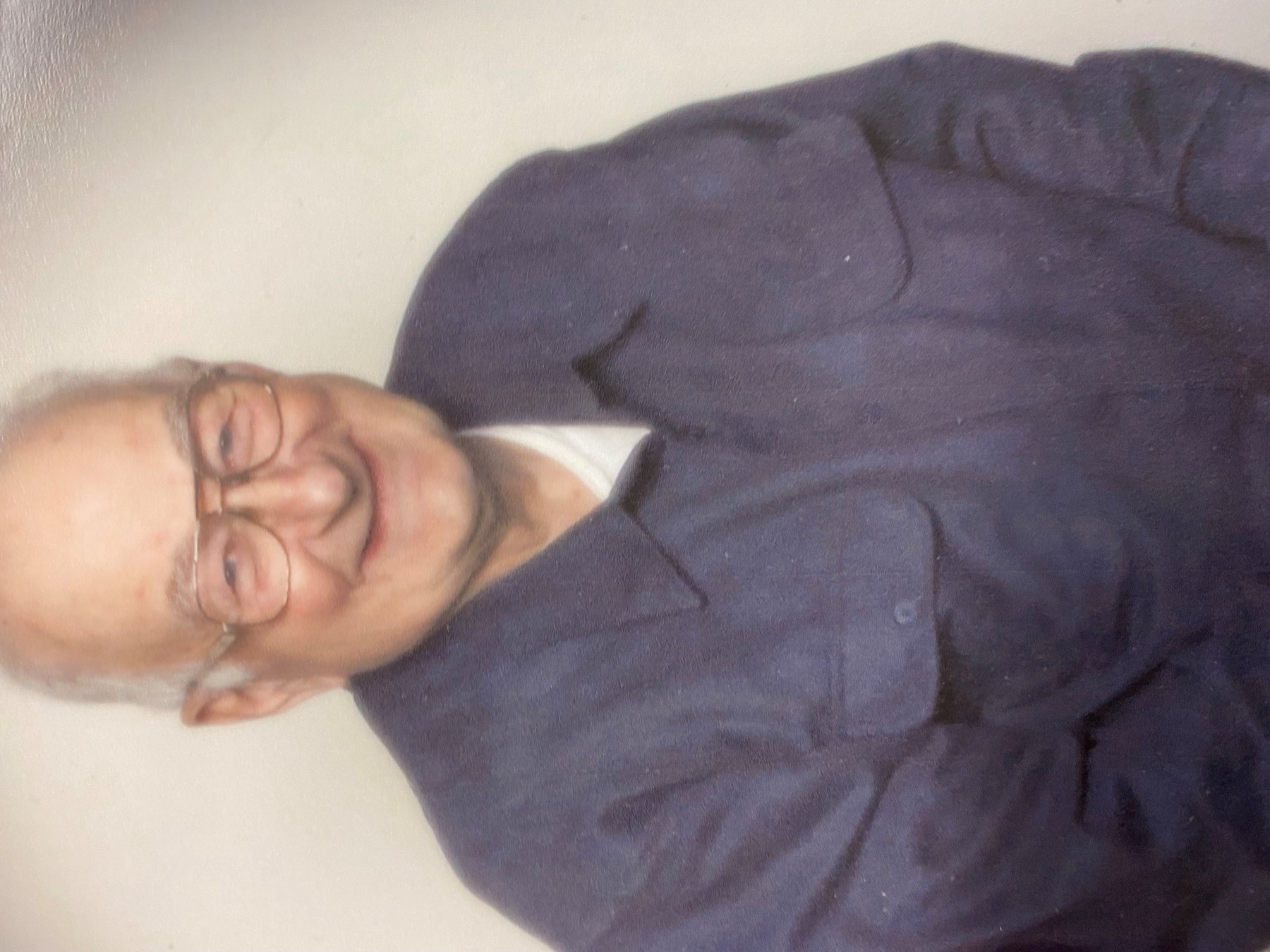 Obituary of Robert E Richard