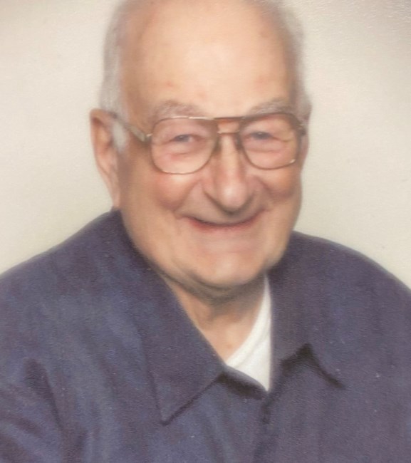 Obituary of Robert E Richard