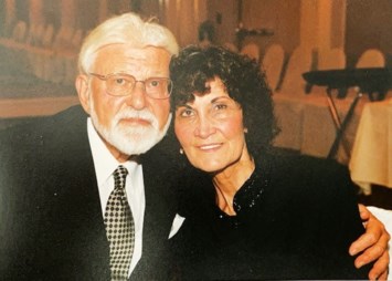 Obituary of Shlomo and Elana Shuster