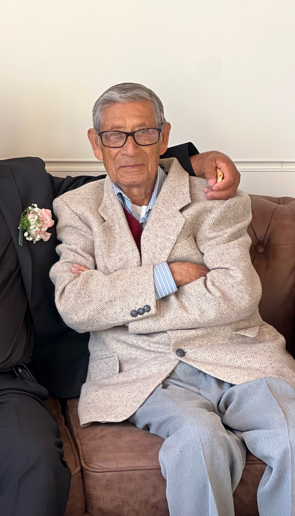 Obituary of Efrain Estrada Silva