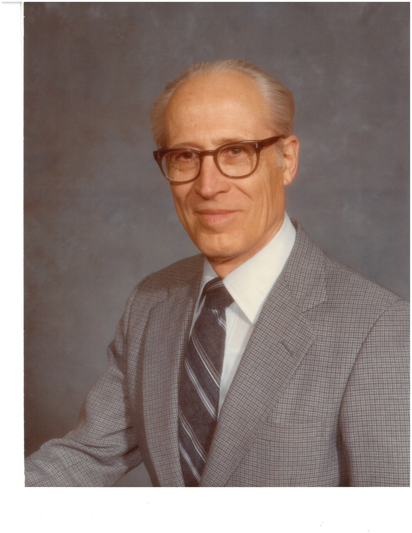 Obituary of Walter Burchard Neidert