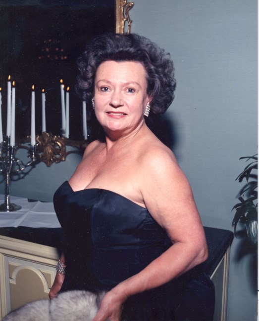 Obituary of Christine W. Dunn