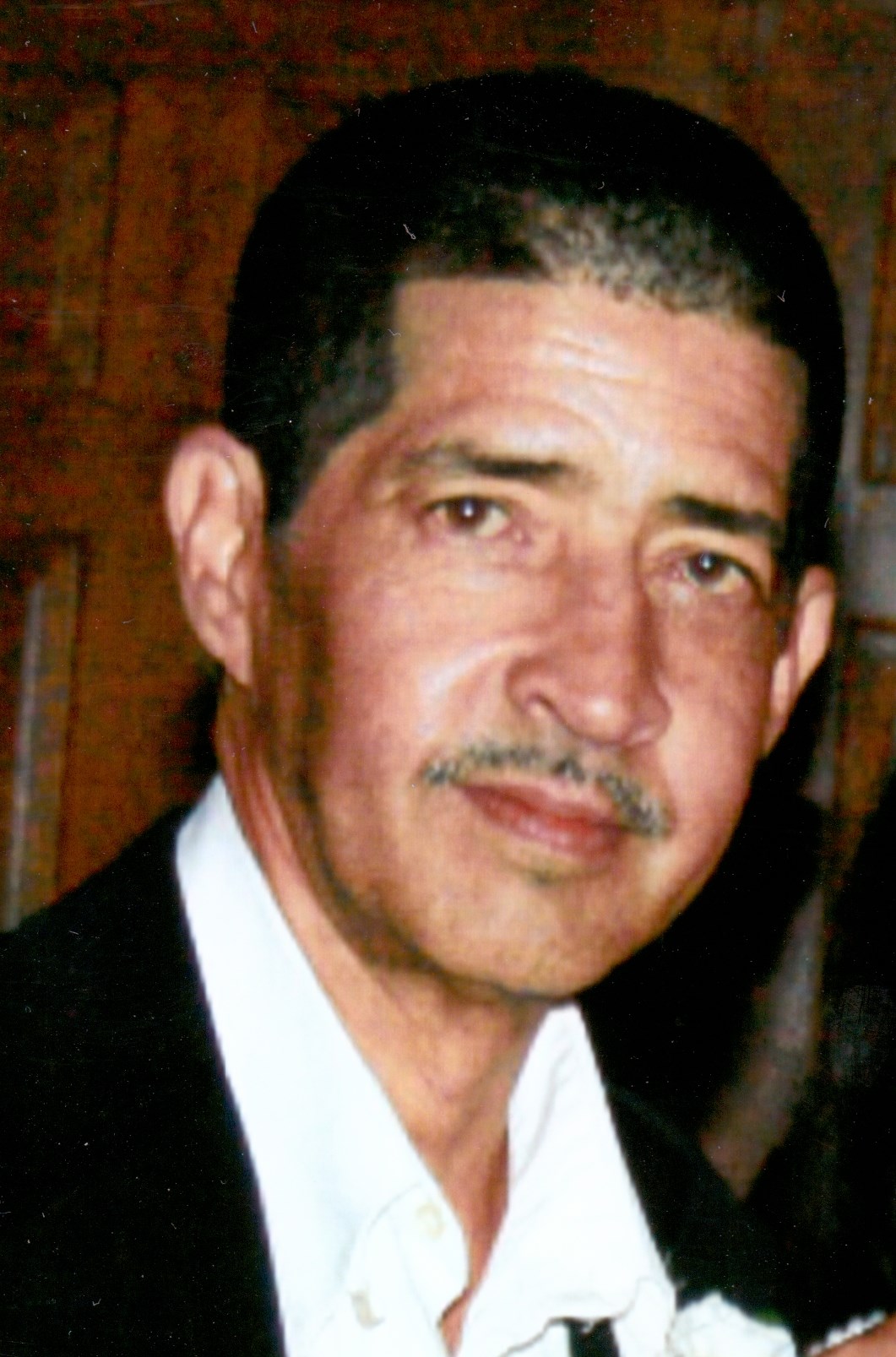 Obituario de Victor Manuel Linares