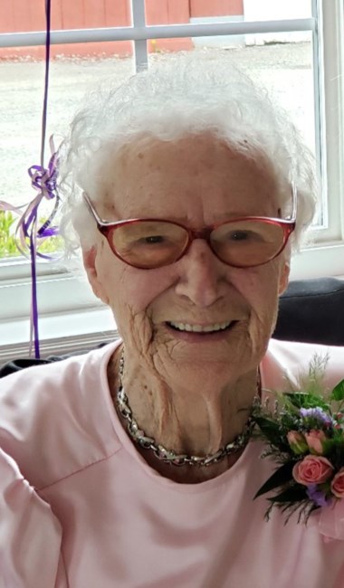 Obituary of Elizabeth Lamond Scott