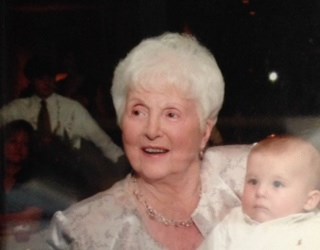 Obituario de Elizabeth Roann Smith