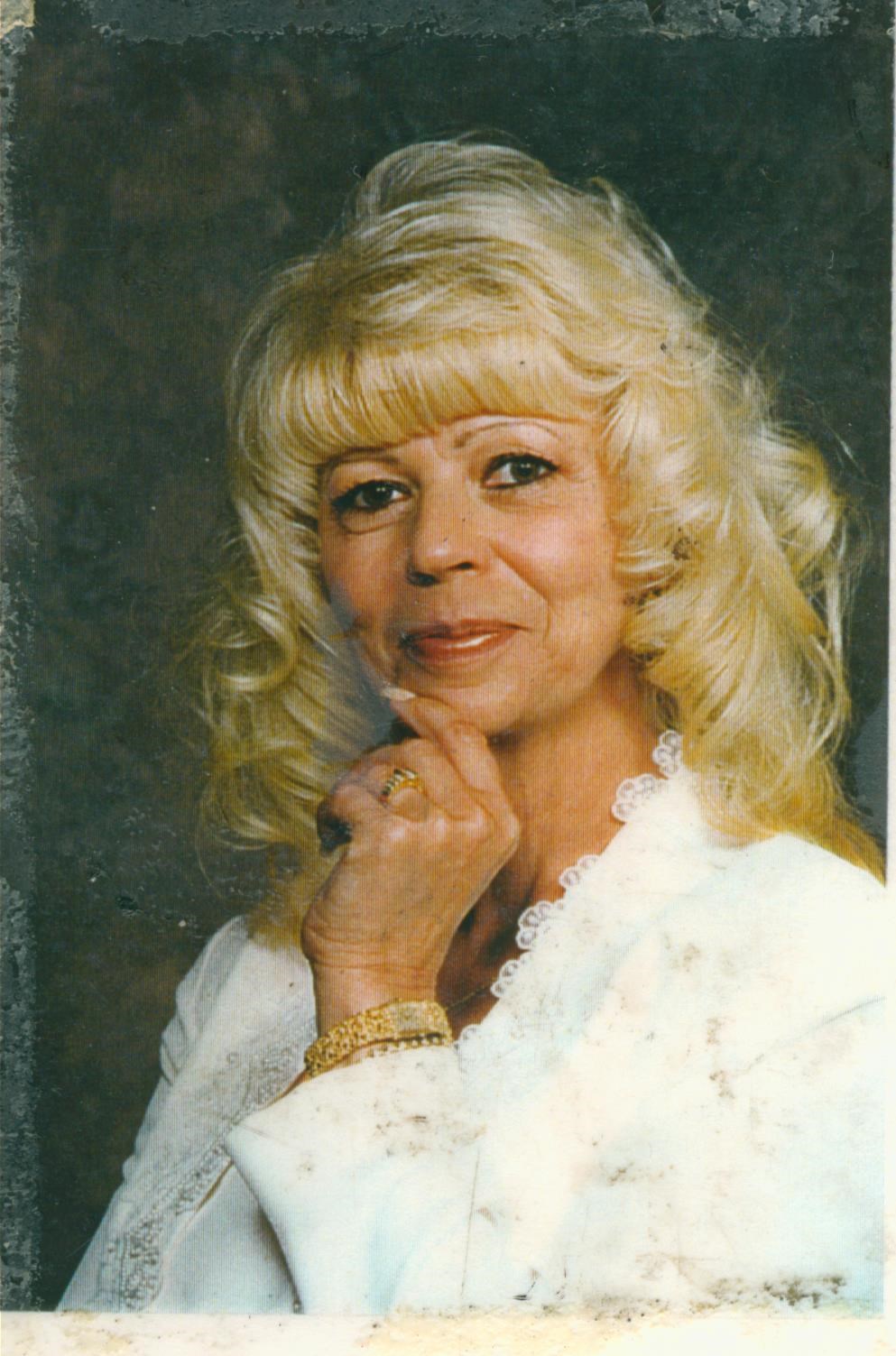 Obituary of Kathleen "Kat" Bewley