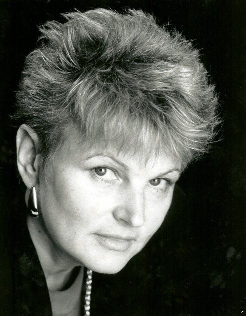 Obituary of Bonnie Beth Wallace-Hoffman