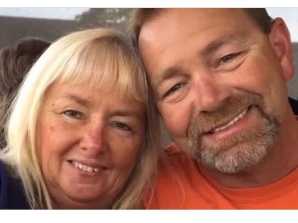 Obituary of Wayne and Kathy Hensley