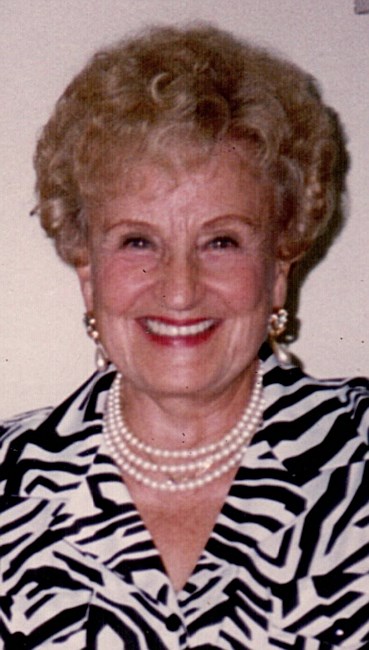 Obituary of Mrs. Yadwiga Kuncaitis-Giedraitris
