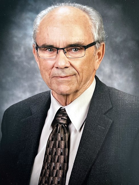 Obituary of Arnold Ernest Fast