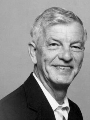 Obituario de Glenn Hugh Jones