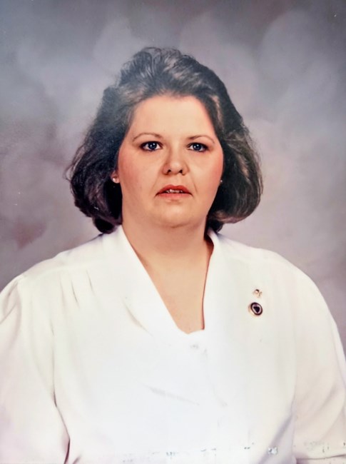 Obituary of Karen Sanders Lee