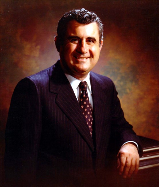 Obituario de Dr. Robert K. Avakian