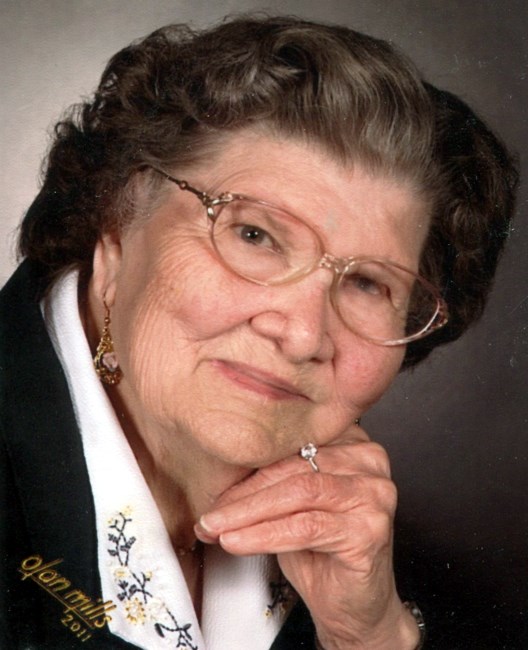 Obituary of Jewell Q Douglas