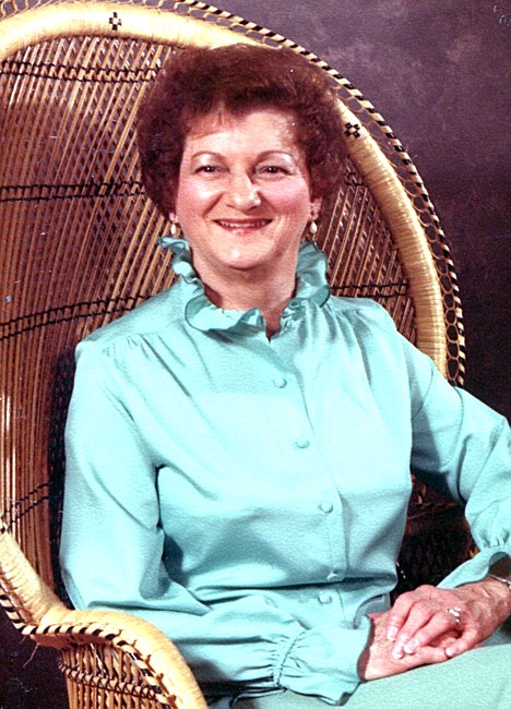 Obituario de Ms. Betty K Hood