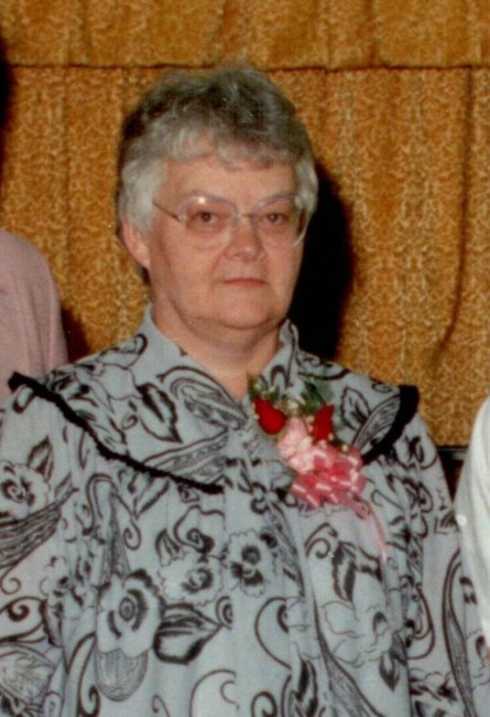 Obituary of Viola M Hayden