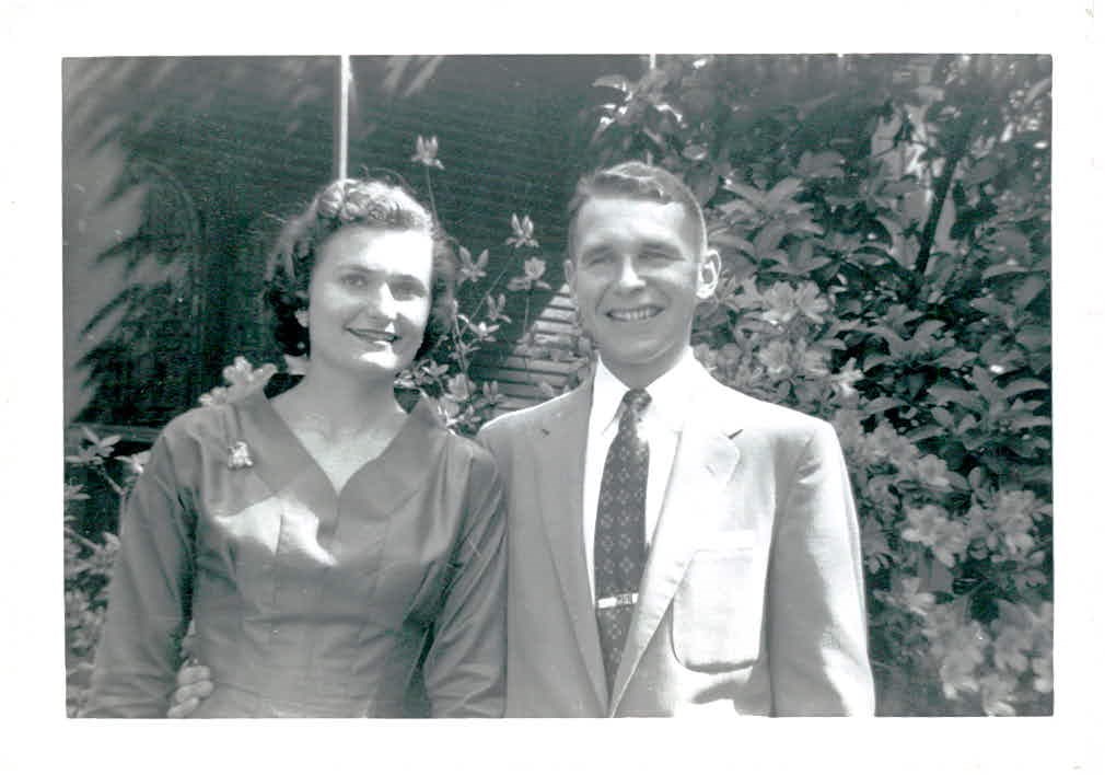 Obituary of Anne & Jule Schmidt