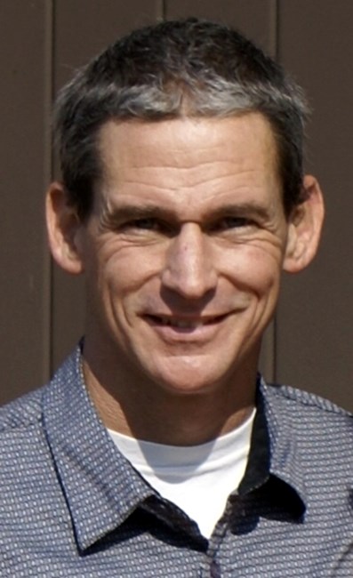 Obituary of David Finbarr Saunders Jr.