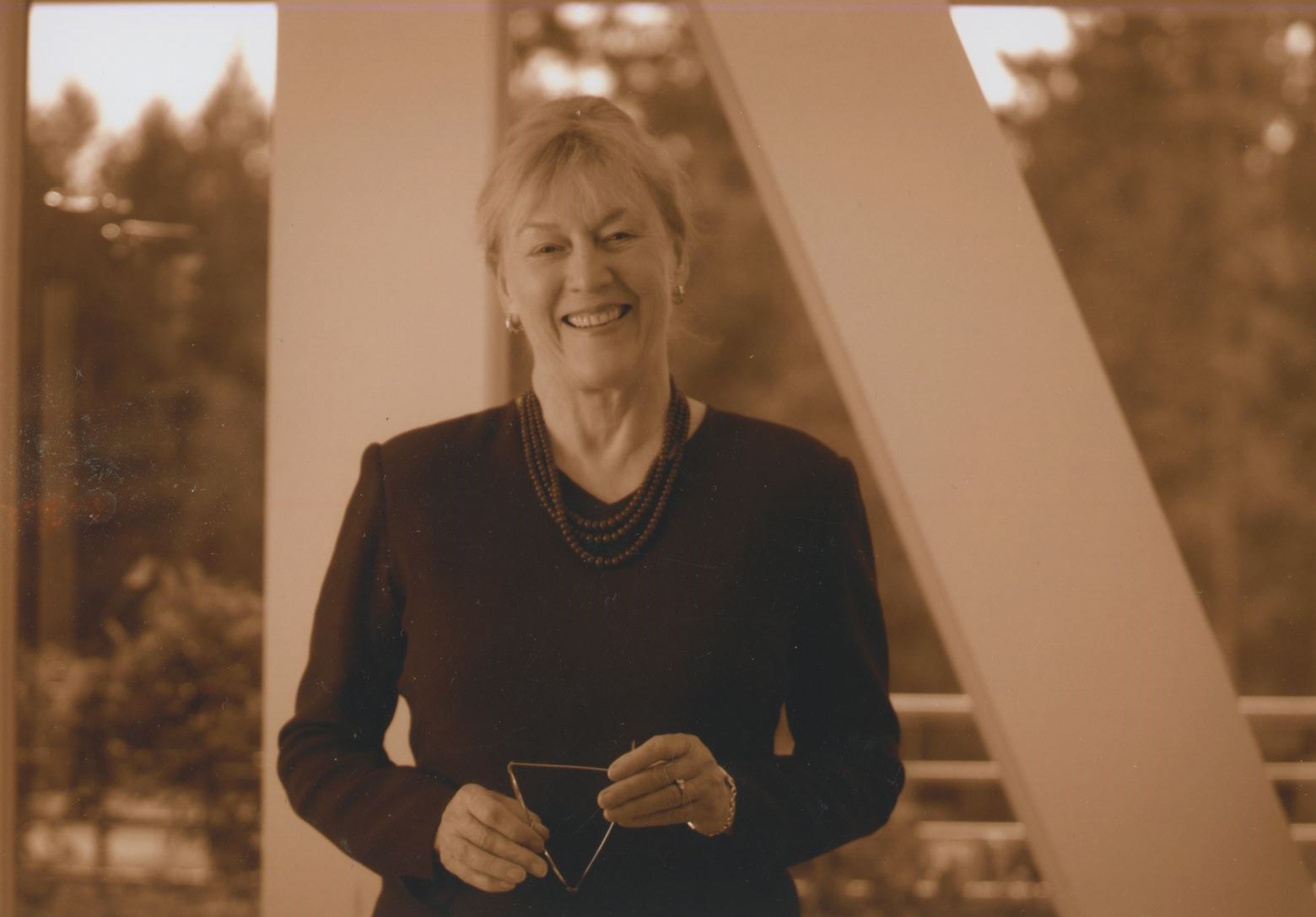 Obituary of Angela Joyce Bowen