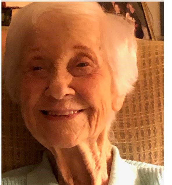 Obituary of Evelyn S. (Edwards) Carson