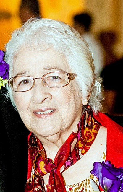 Obituario de Carmen F. Mata