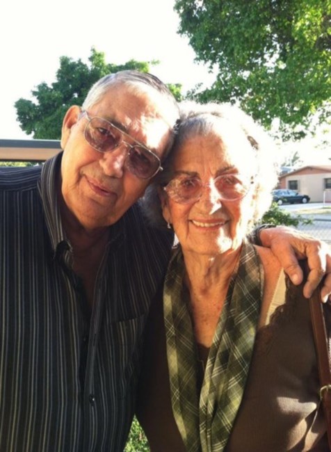 Obituary of Oscar R. Perez de Alejo