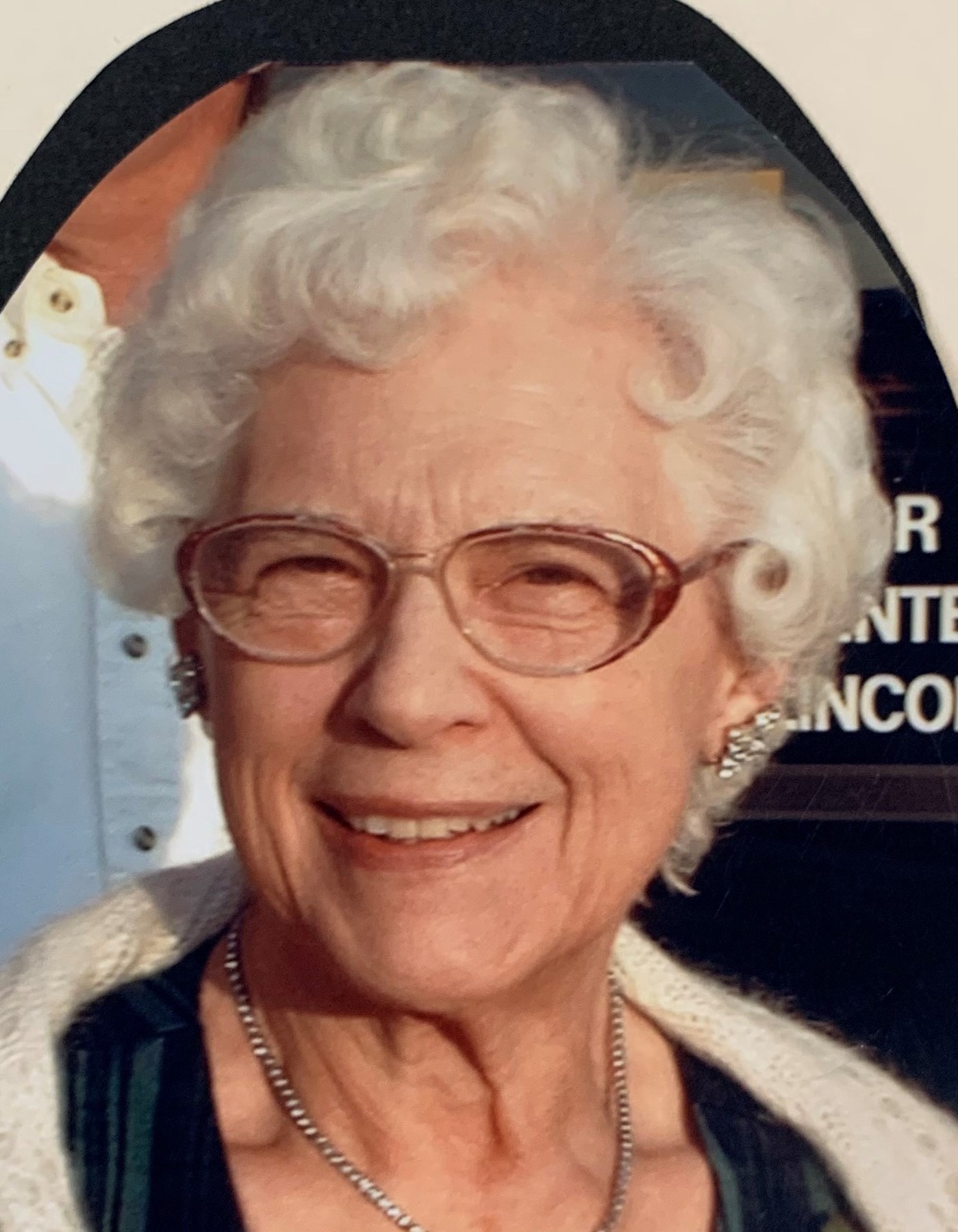 Obituary of Elizabeth Warren Meschke