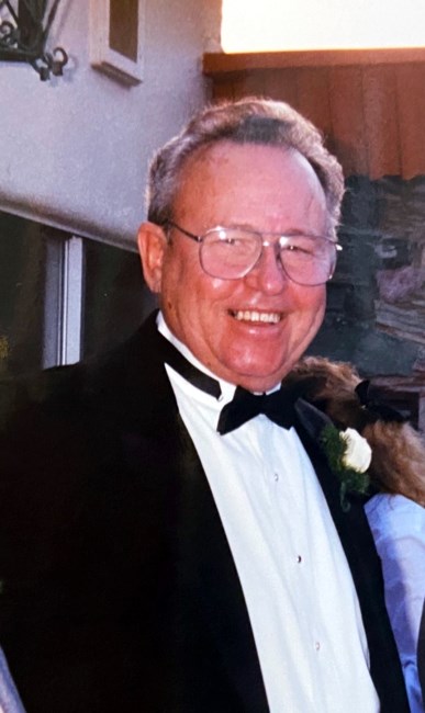 Obituario de Edward "Dutch" Willis Van Ess