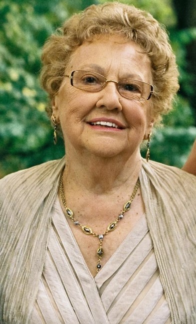 Obituary of Estelle Caporaletti Robinson