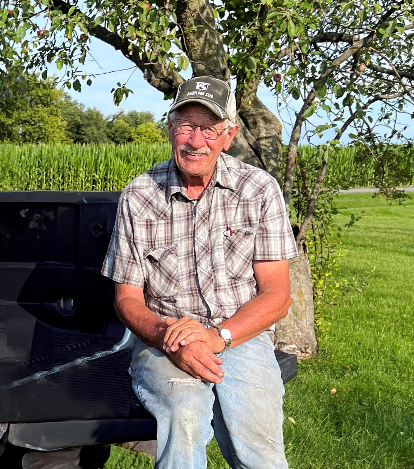 Obituary of Jack Clifford Burke