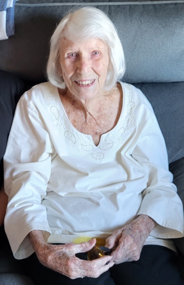 Obituary of Helen Lorraine Hicks