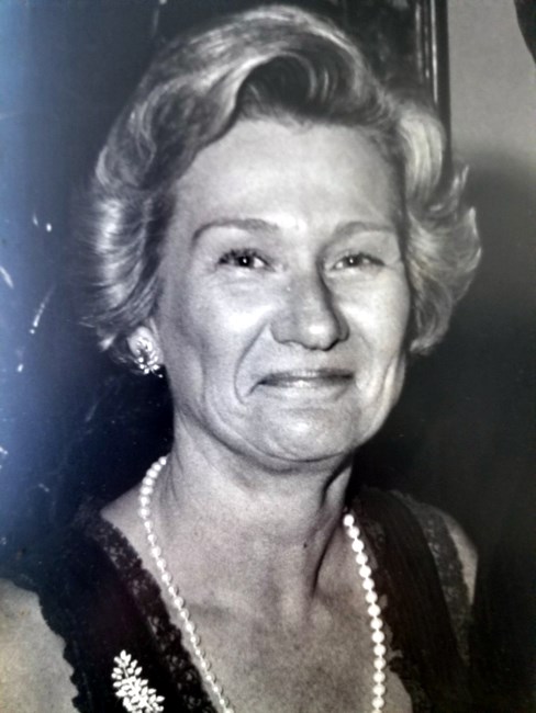 Obituary of Janet Hill