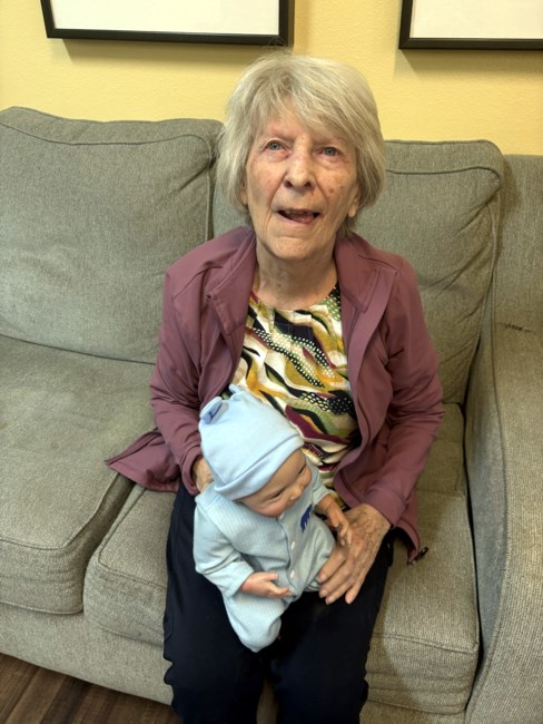 Obituary of Helga Elsa Allen