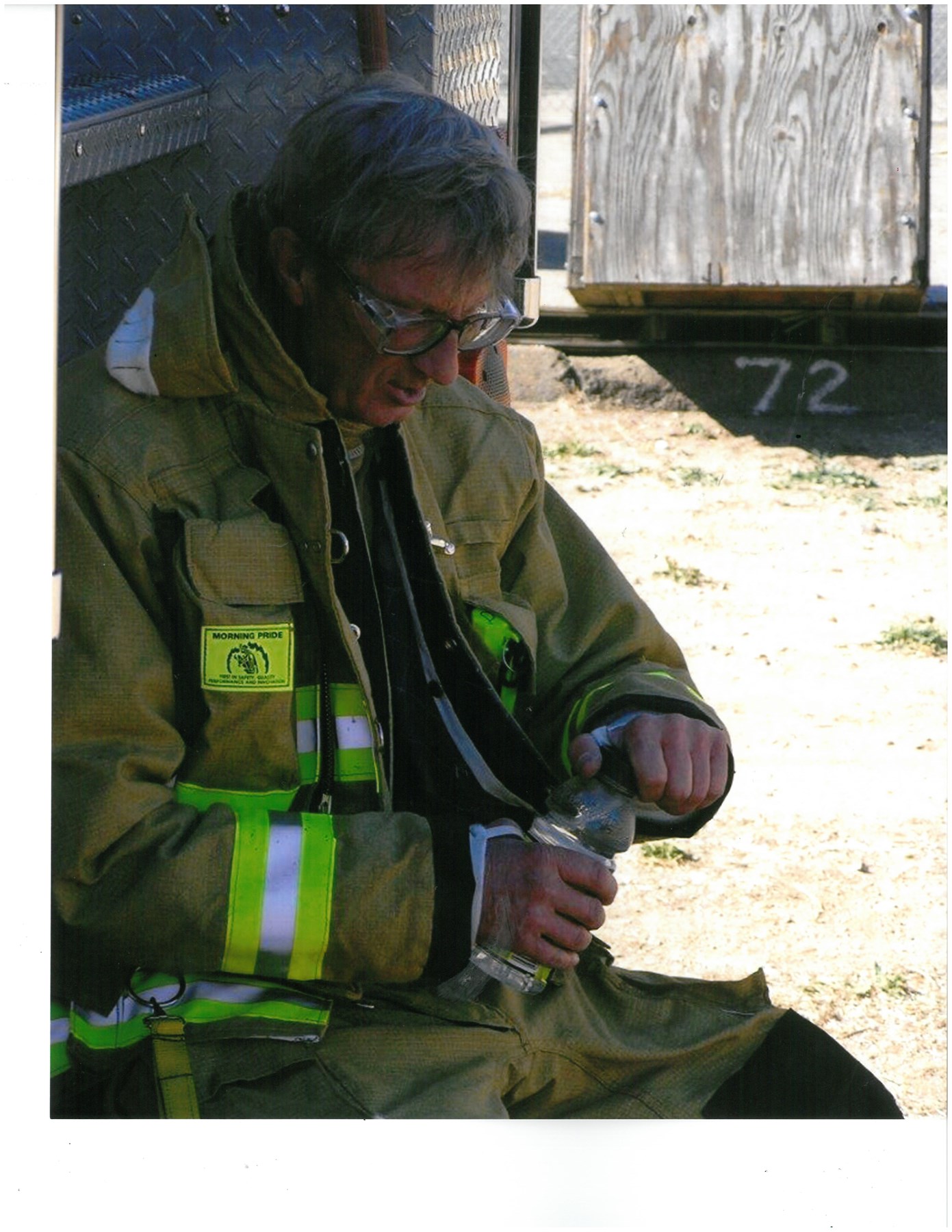 Avis de décès de John E. Opdenaker