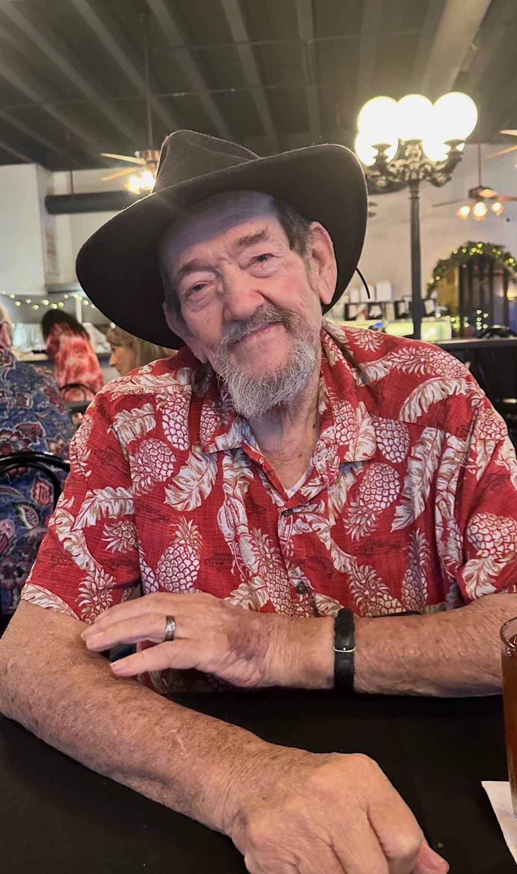 Obituary of Eugene "Larry" Wyatt