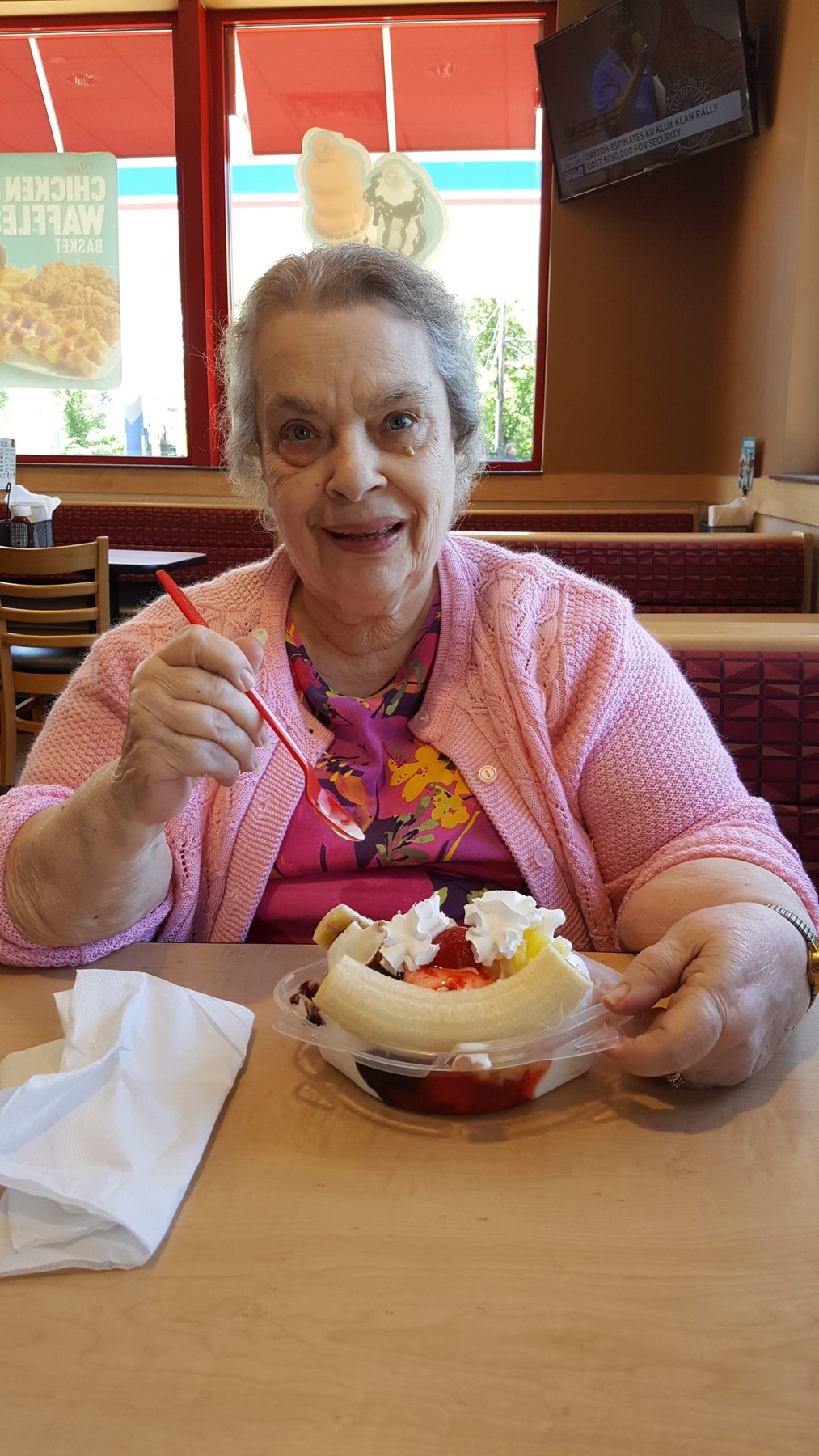 Obituary of Mary June Wadsworth