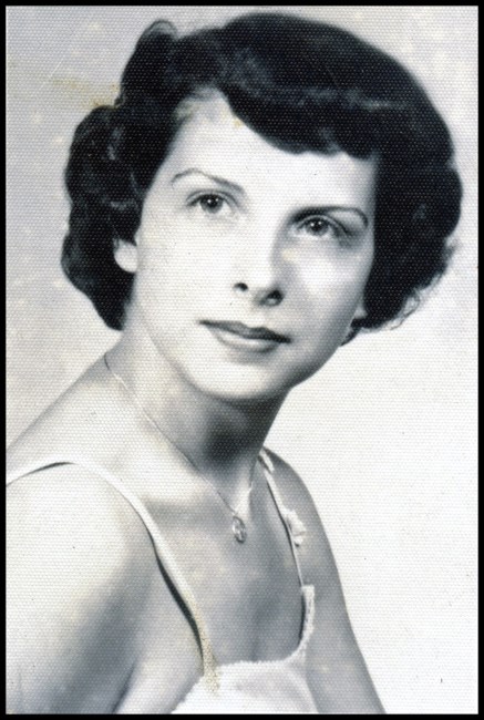 Obituary of Janet "Gay" Crawley