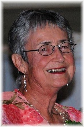 Obituary of Phyllis June Holmes