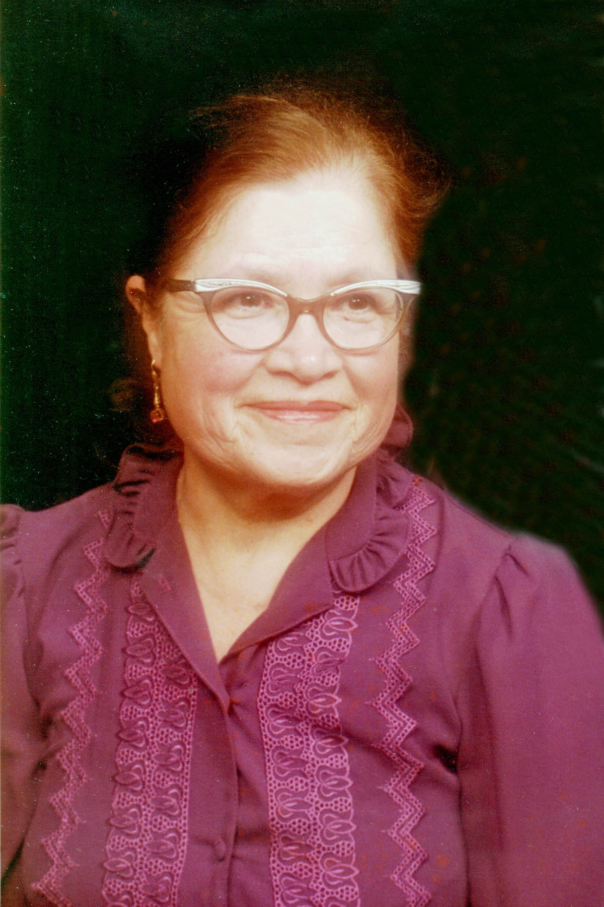 Obituary of Maria H. Sifuentes