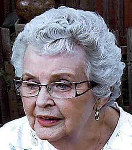 Obituary of Joyce Mary Lindau Curtis