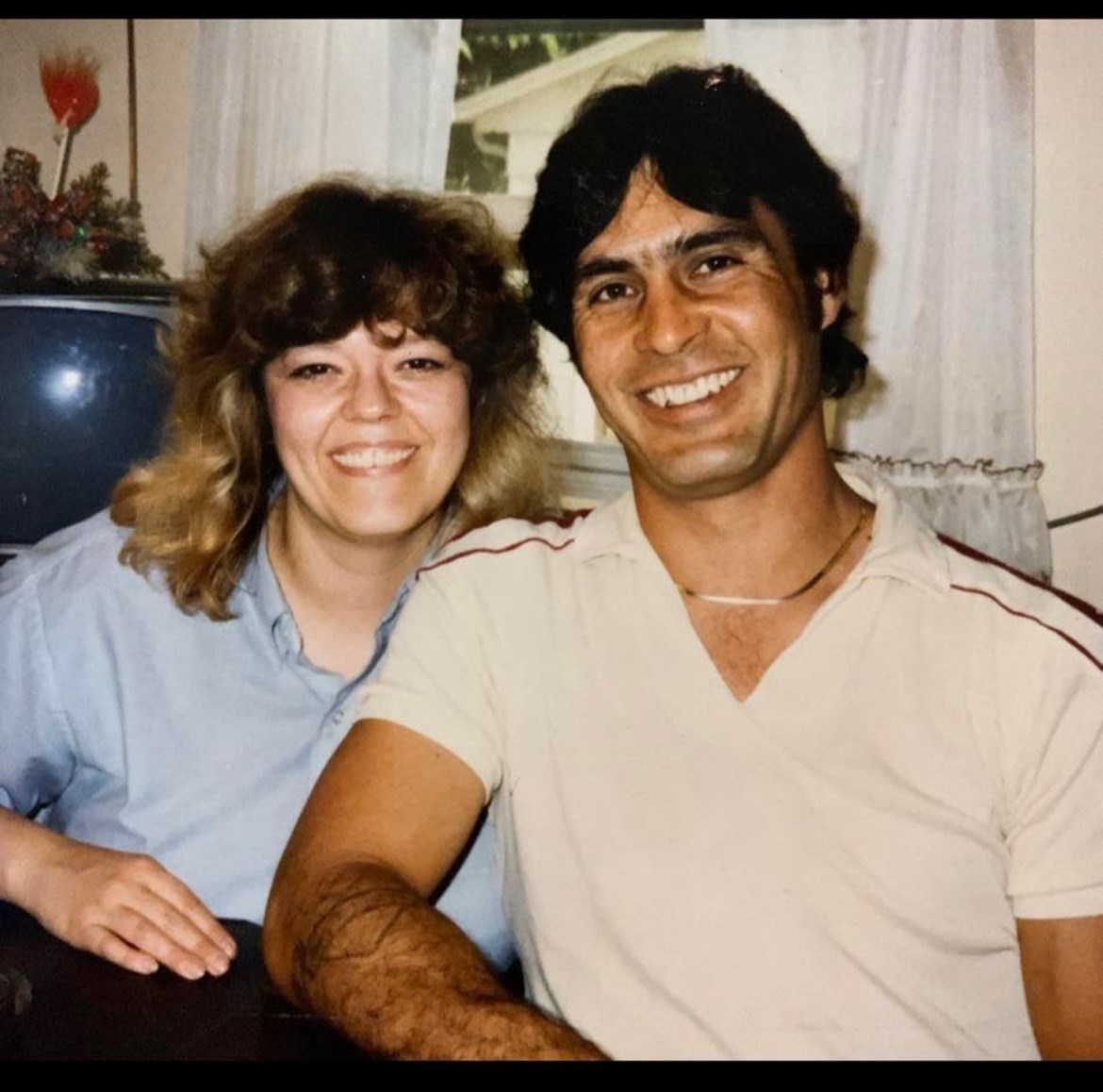 Obituary of Marcella "Marcey" Sue Flores