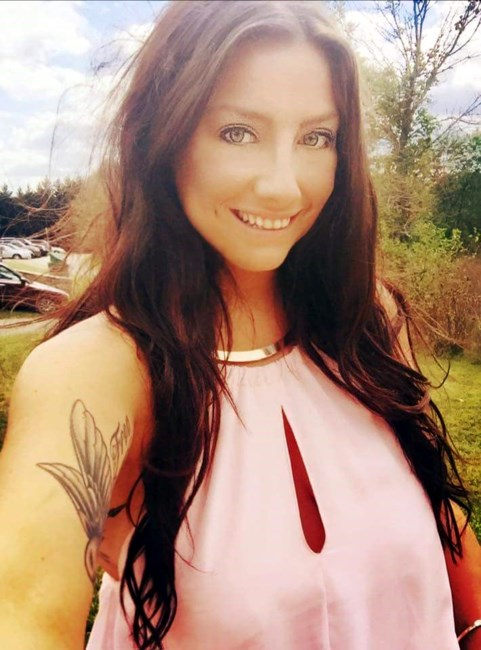 Obituary of Courtney Jane Leishear