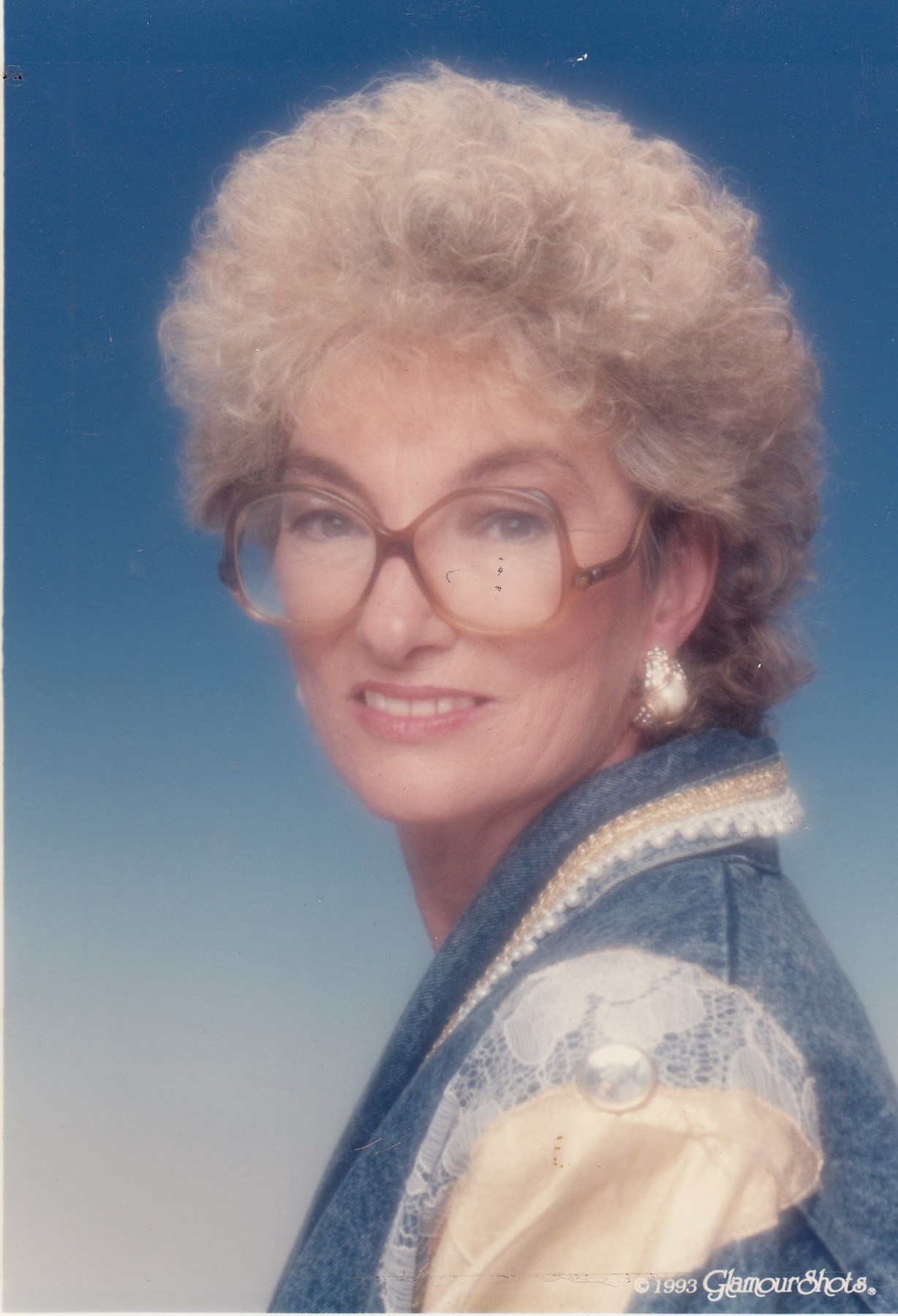 Obituary of Mrs.  Donna Kay Hall