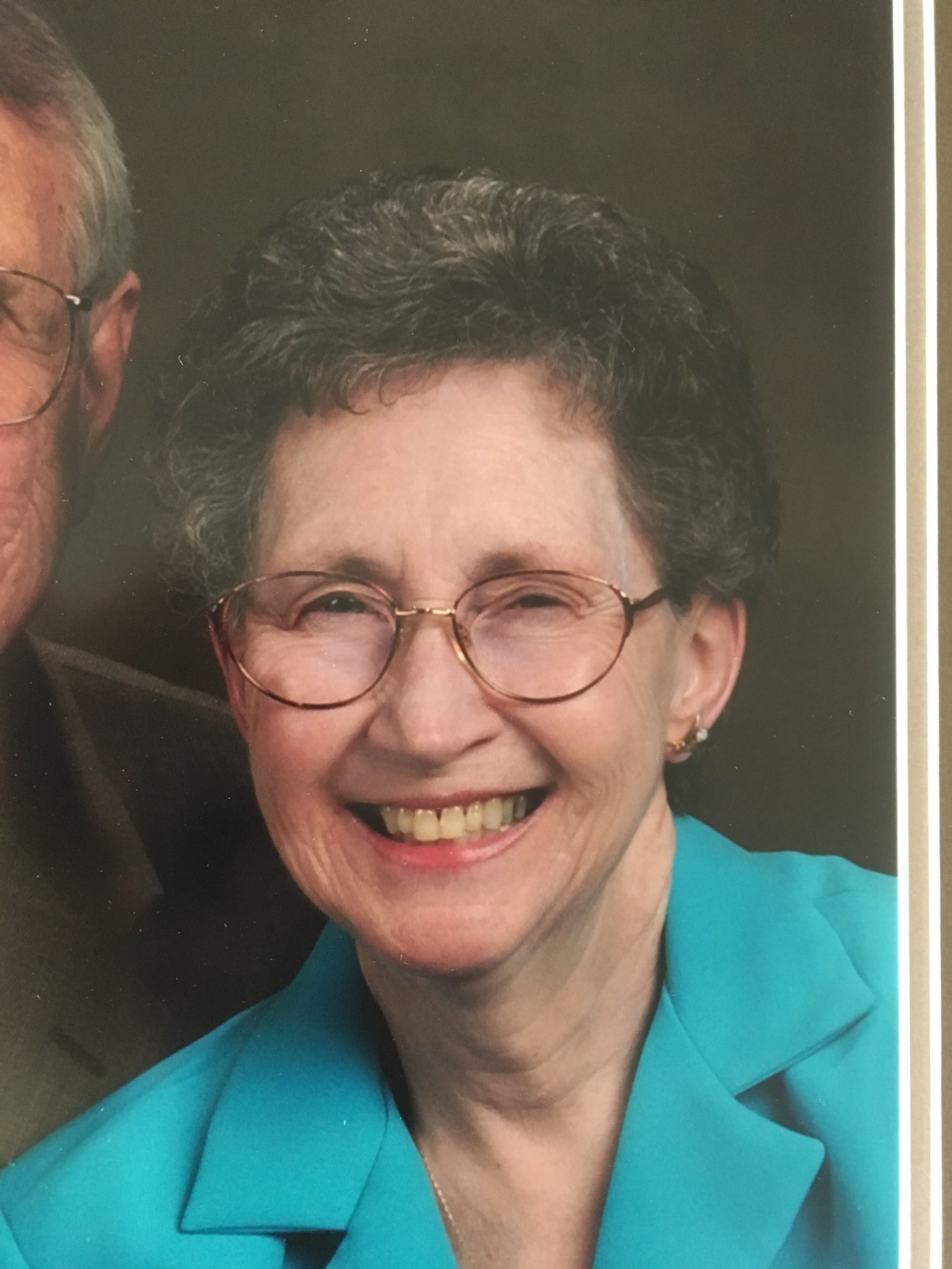 Obituary of Elizabeth (Betty) McNabb