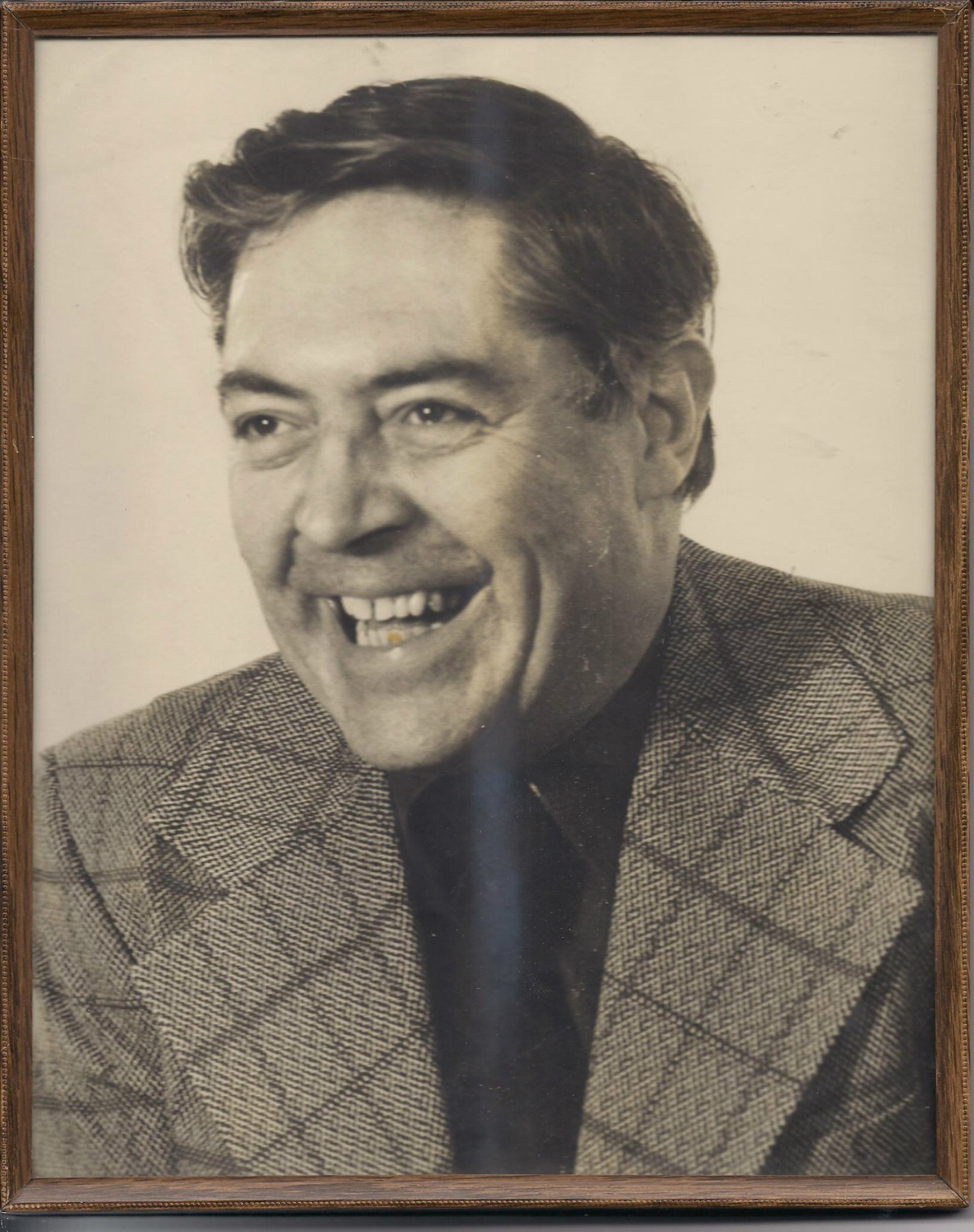 Obituary of Ralph Gordon McKelvie