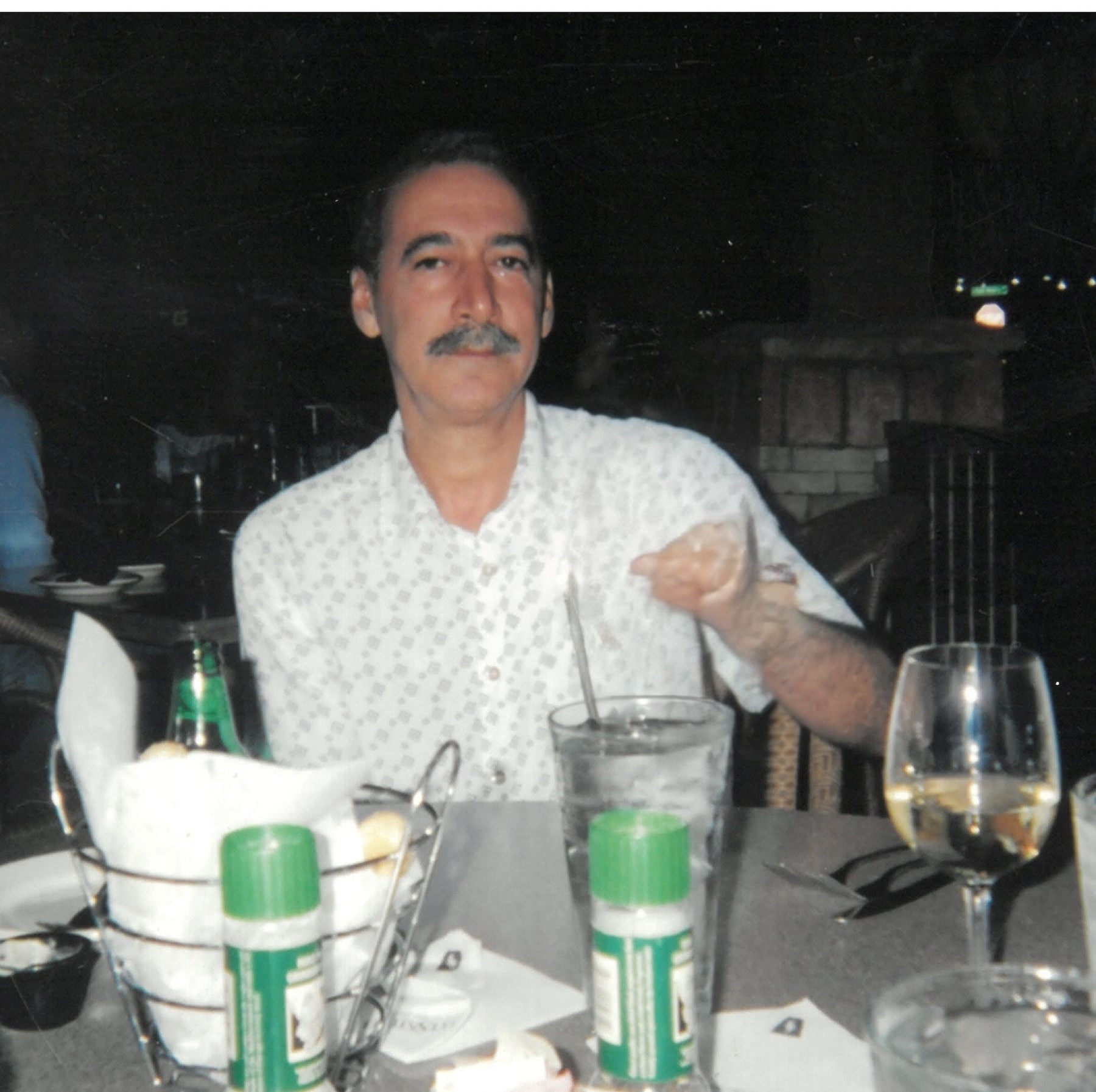 Obituary of Hector Bienvenido Ferreira